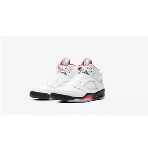 Nike Air Jordan Fire Red 5s Silver Tongue Size 9.5